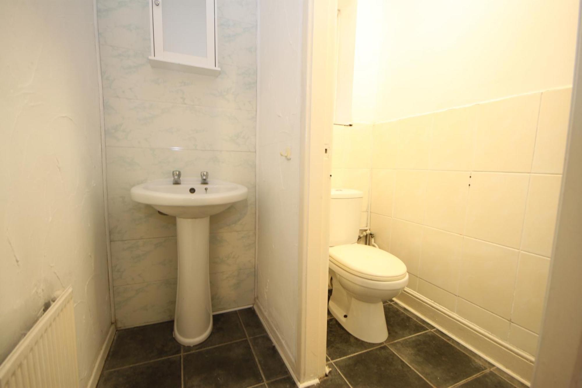 Barton Seaview, Self Catering Studio Apartments, Promenade & Central Beach Location, Families, Couples Or 23 Years Plus Only, Free Parking Μπλάκπουλ Εξωτερικό φωτογραφία